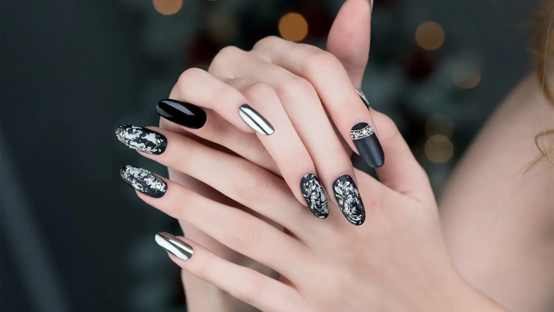 Saruhanlı Protez Tırnak